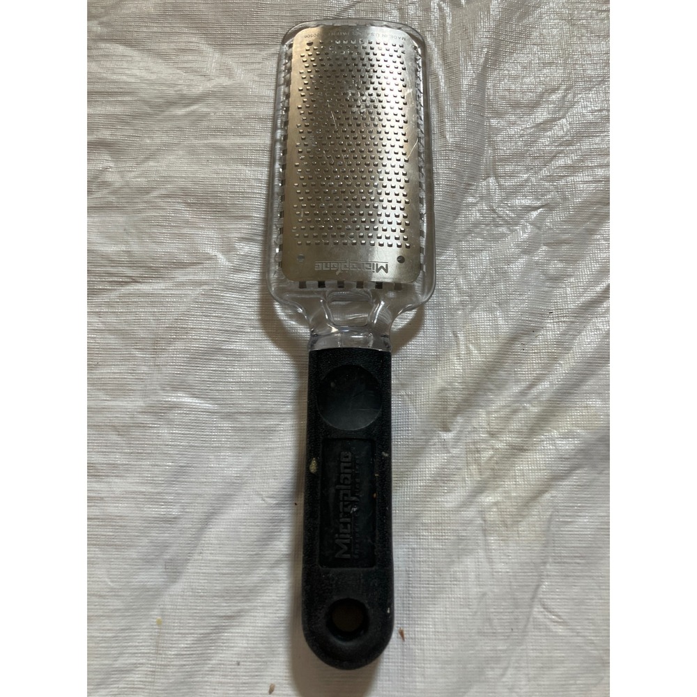 Microplane Foot File Callus Remover Pedicure Tool Black Handle‎